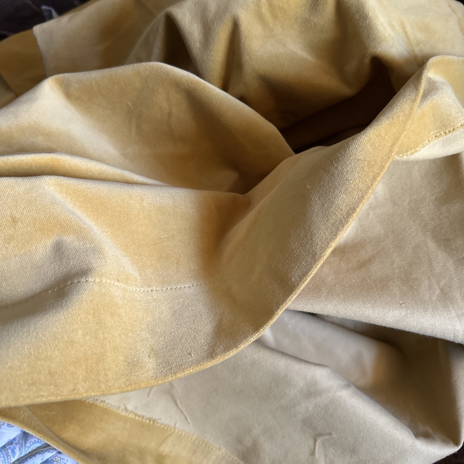 IKEA SANELA SMOOTH GOLD MODERN VELVET (2) CURTAINS DRAPERY PANELS 55X83