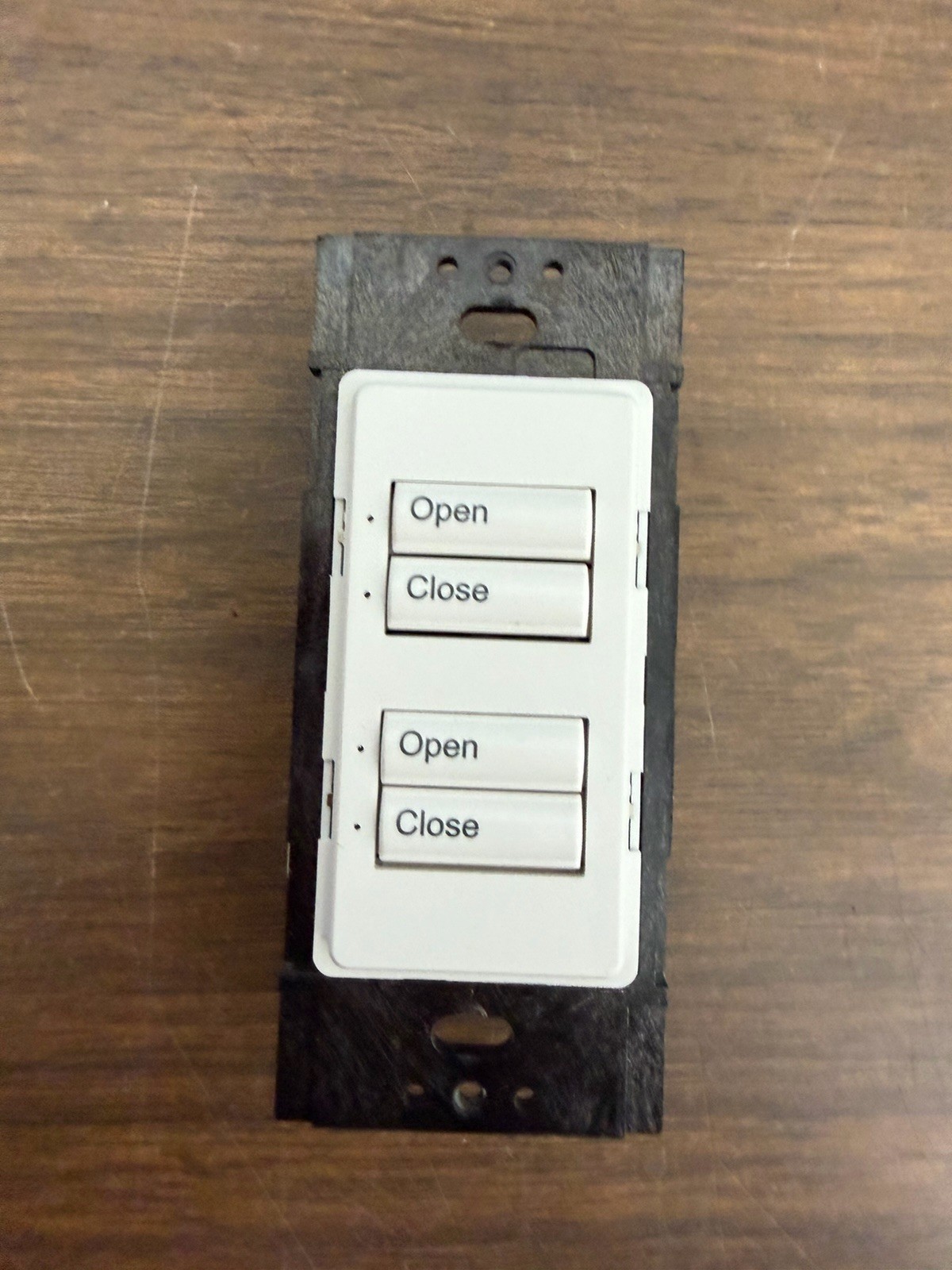 Lutron Sivoia QED SQA-2DI-WH-E01 Used Conditions , Works