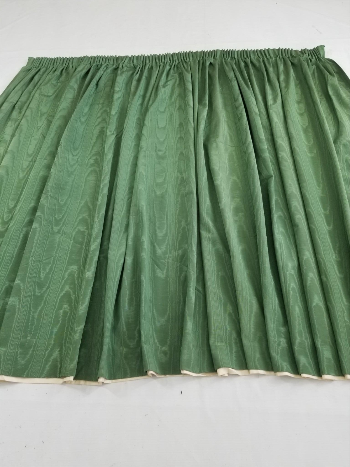 Vintage Green Moiré Pattern Lined Curtain Panel 136×68 inches
