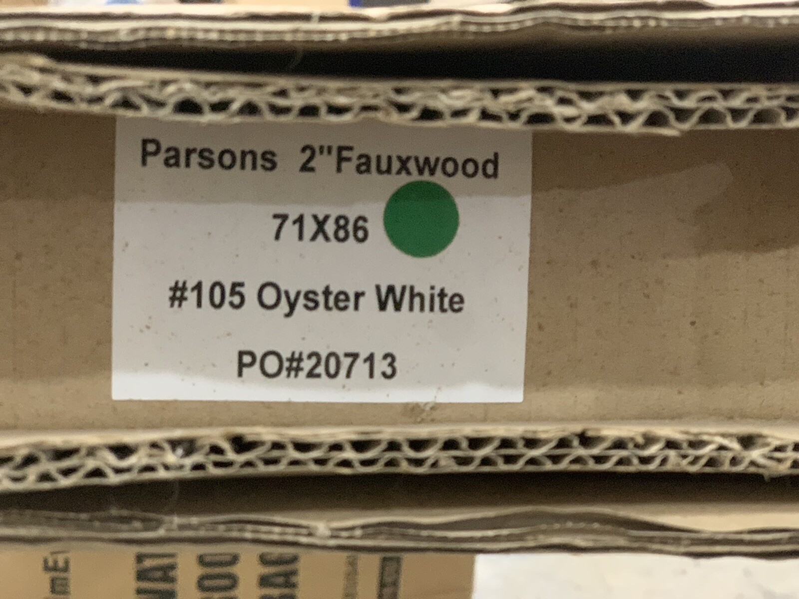 2″ Fauxwood Blind High End , 71″ X 86 Oyster White #105 Parsons Inc