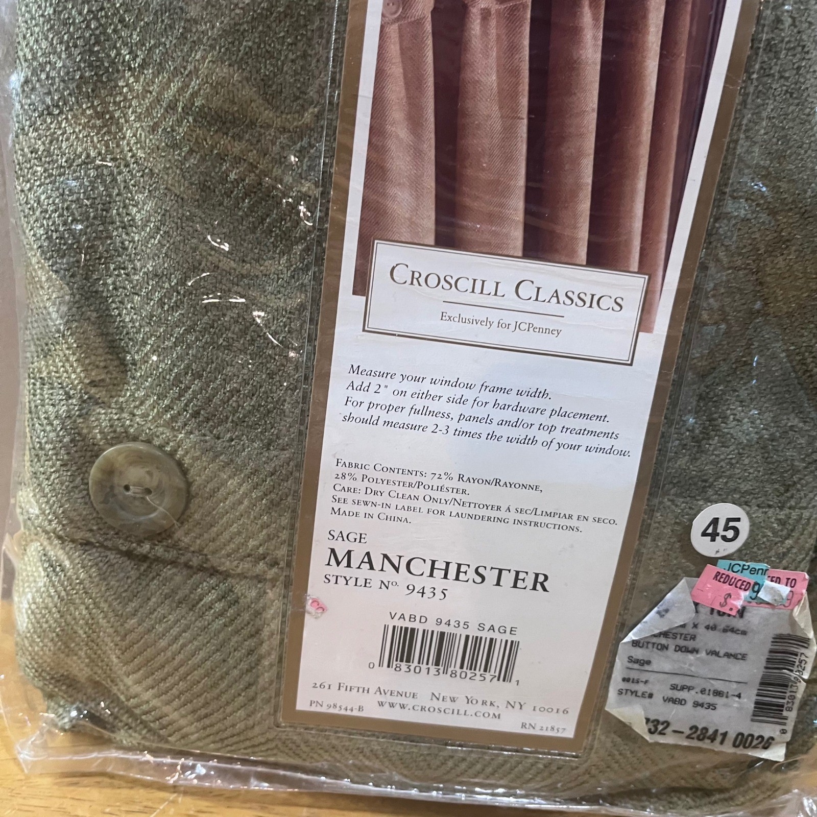Croscill Classics Manchester Sage Green Herringbone Button Down Valance 44×16