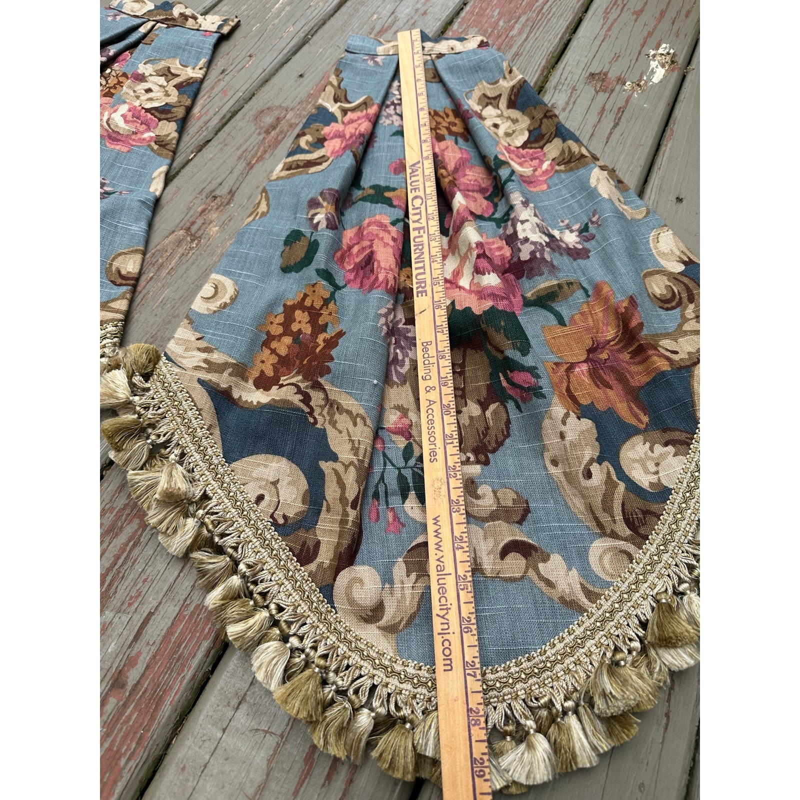 Pair of vintage custom-made balances, luxury, blue tassel, small windows
