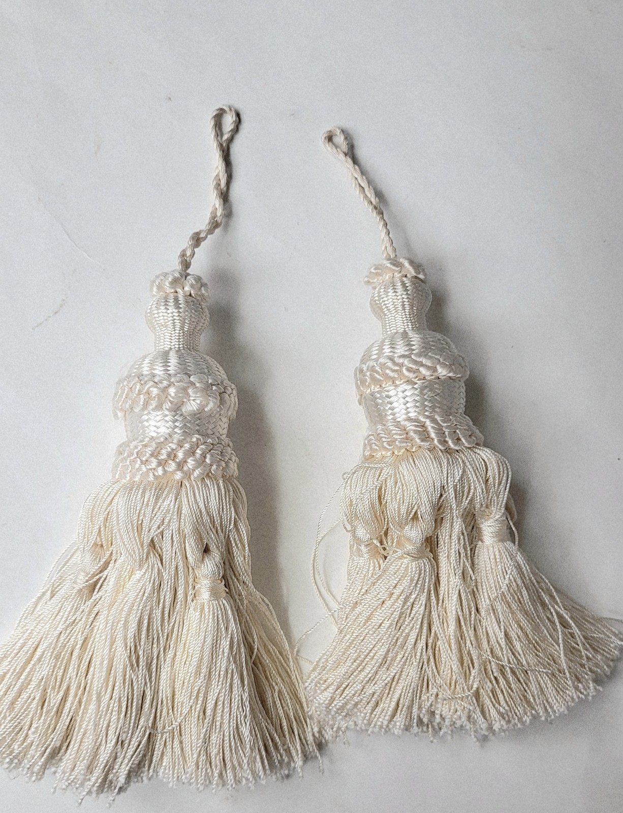 Decorative Lg Braid Tassel Curtain Tie Back Pair Ivory 10″