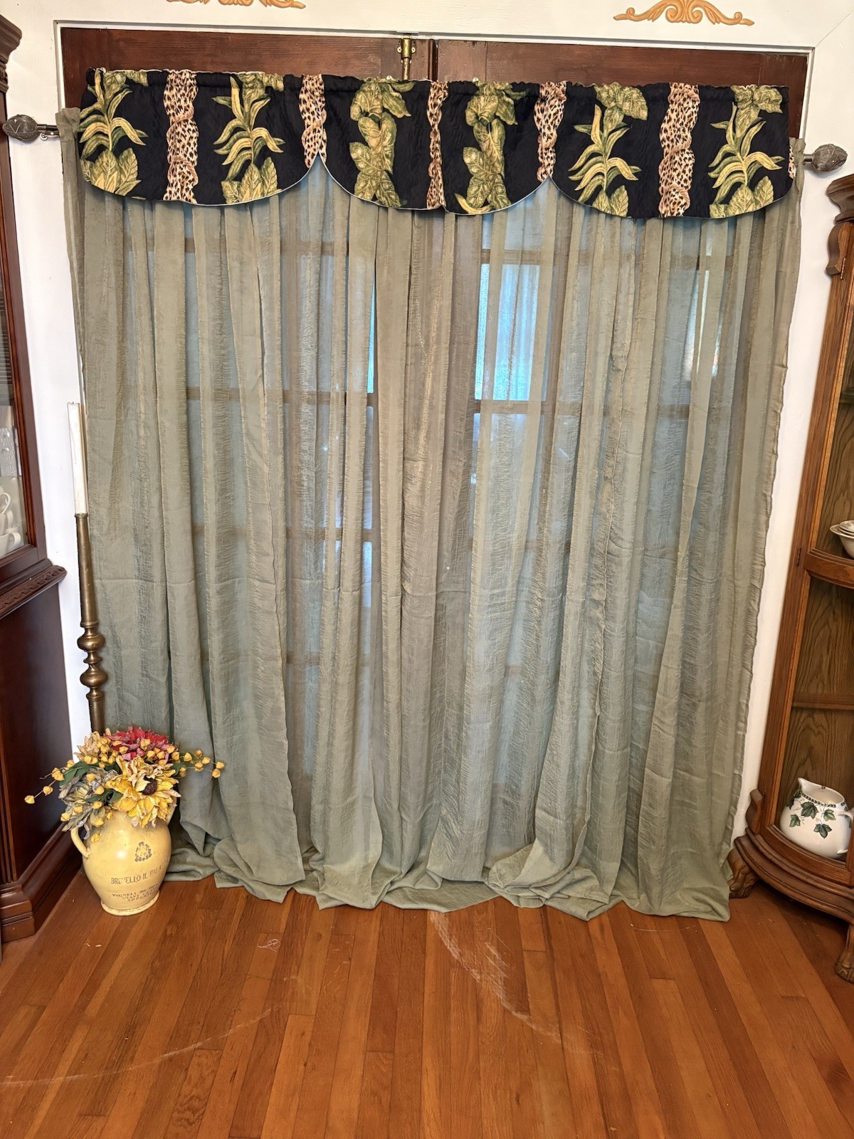 Curtains/Sheer Dark Sage Green/Valances & Tie-backs/Enough for 3 Single Windows