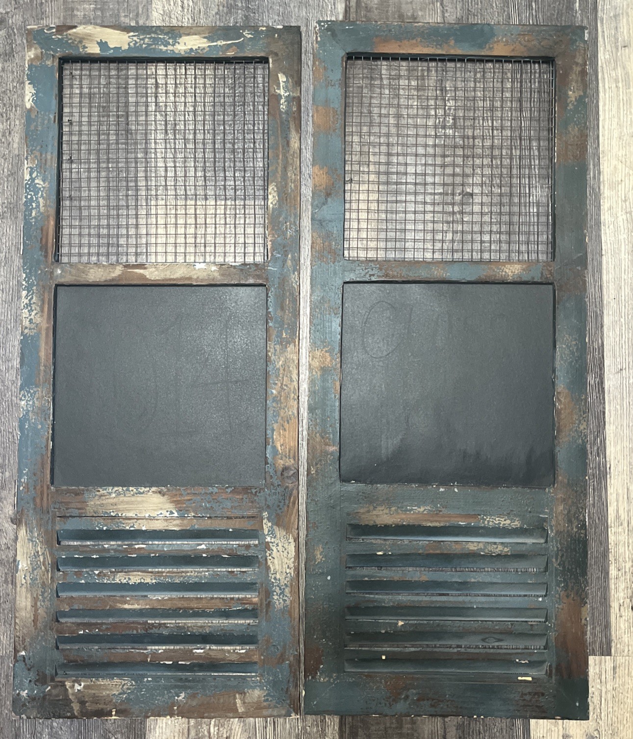 Vintage Old Tall Rustic Farmhouse Distress Folding Plantation Shutter Café Style