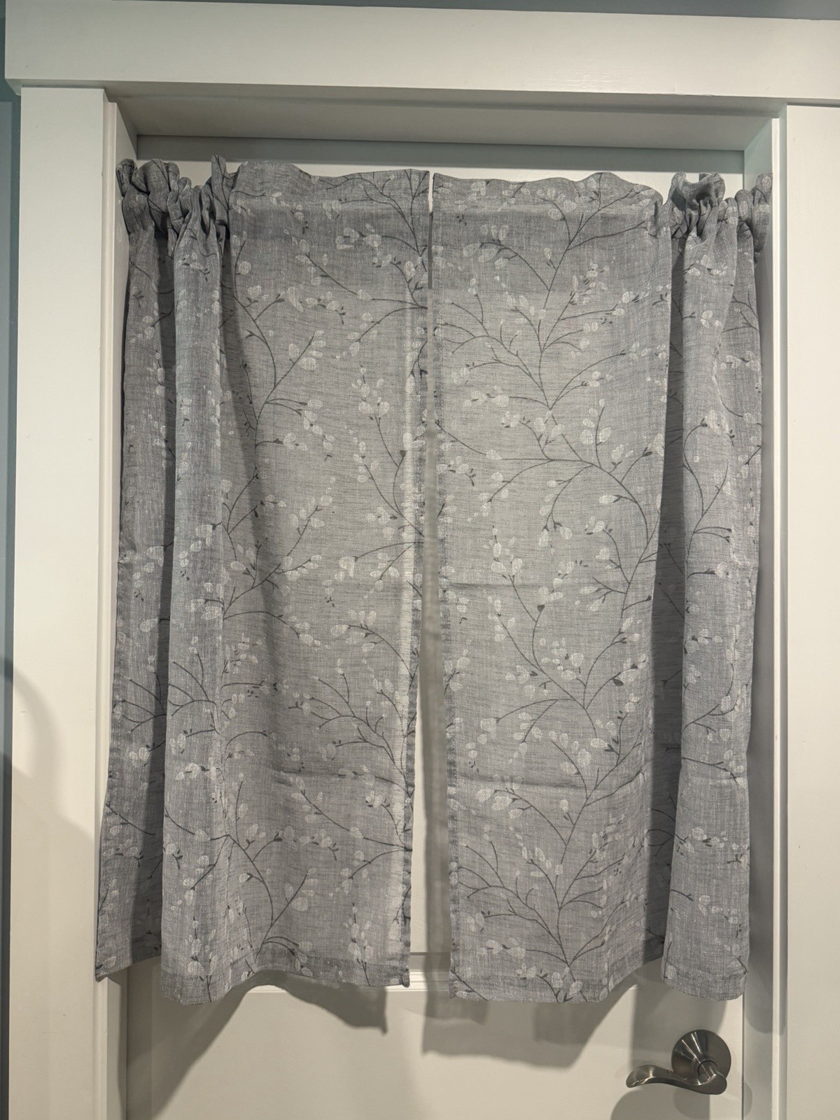 Gray Floral Curtains (2 panels each 27wx37L) Rod Pocket Light Filtering