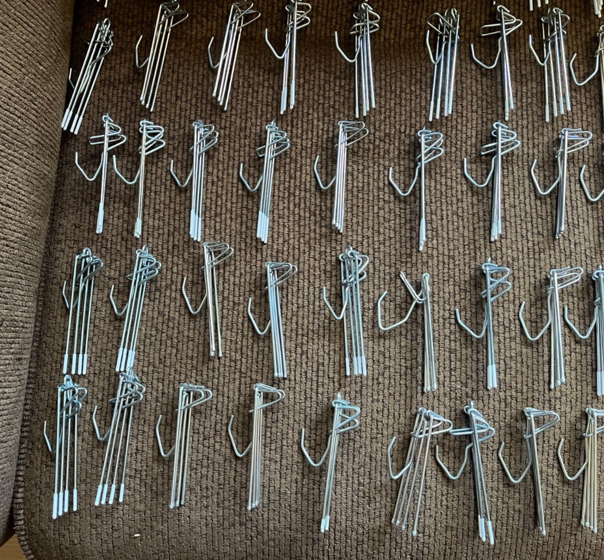 Lot of 76 Vintage 4 Prong Pleated Drapery Curtain Hooks 3″ – Used