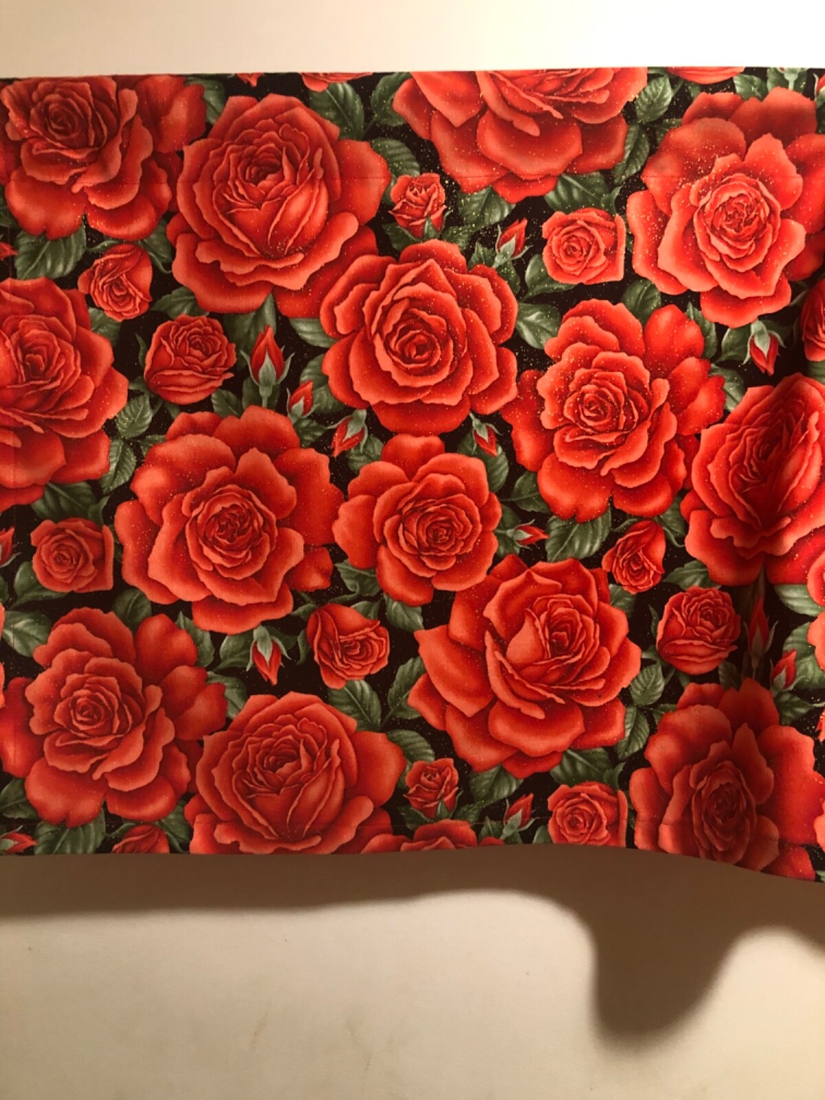 123Handmade Large Red ROSE Valance, 41 X 15 INCHES