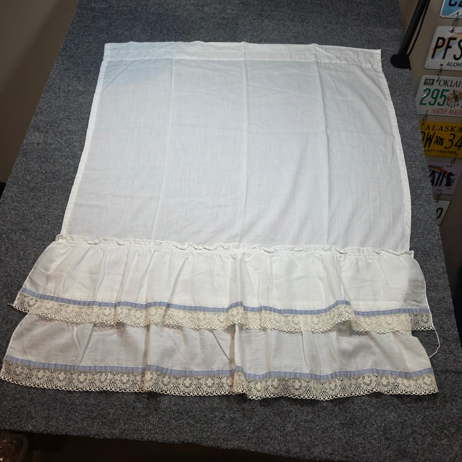 Vintage White Ruffled Cafe Curtains Lace Trim Blue Ribbon Made in USA 36×28 4pc