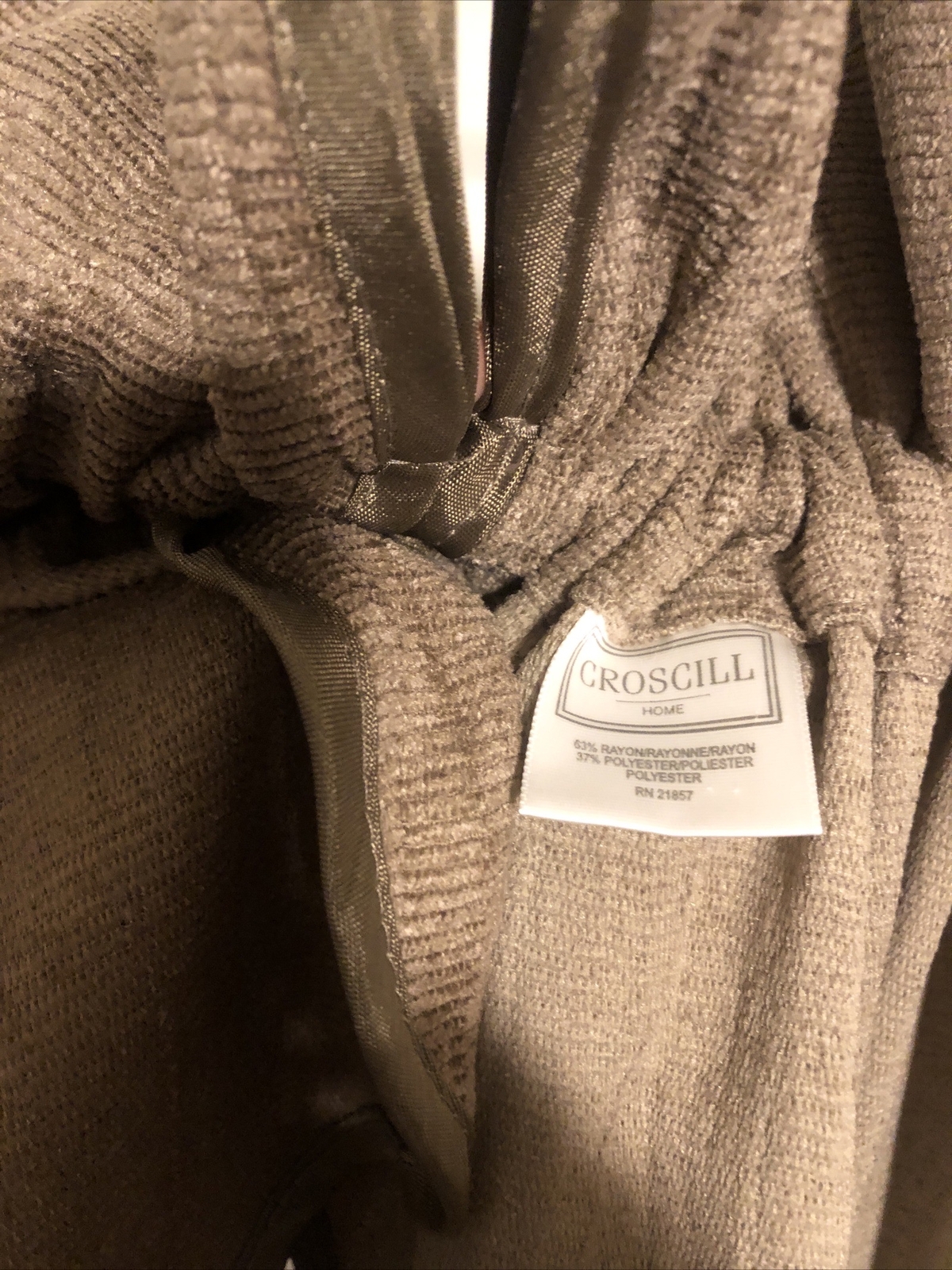 2 CROSCILL CRUSHED CHENILLE ASCOT VALANCES TASSEL TAUPE TAN 40″X25″
