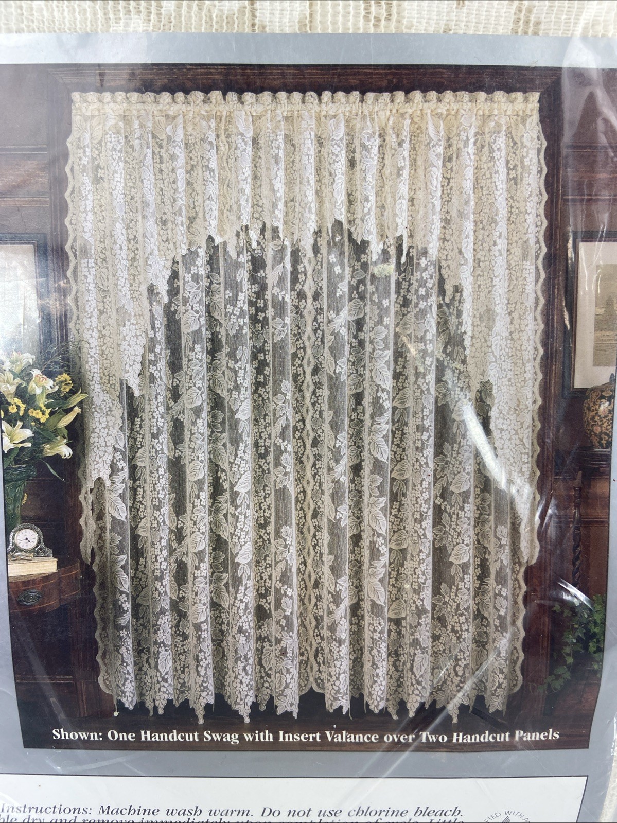 2 Vintage Quaker Lace Wisteria 57 x 84″ Panels Ivory Made In USA NOS