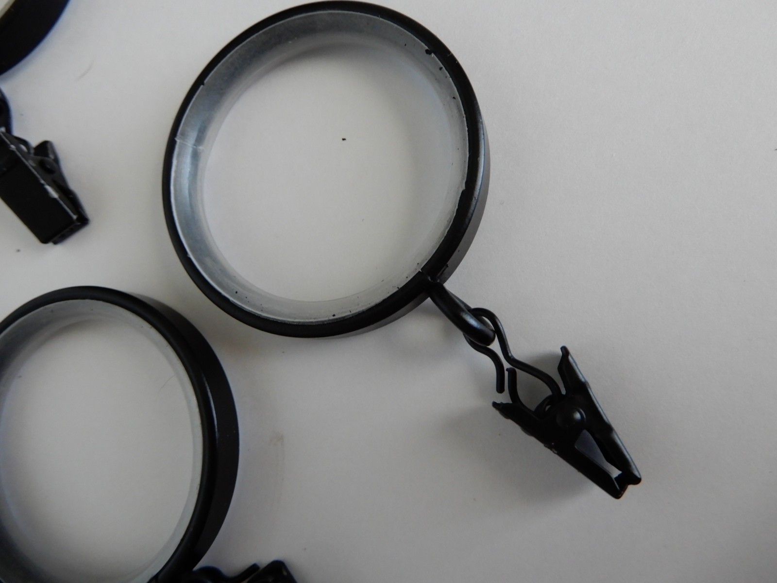 18 Pcs WAYFAIR Matte Black Metal Curtain Rings with Clips for Window Rods 2 Inch