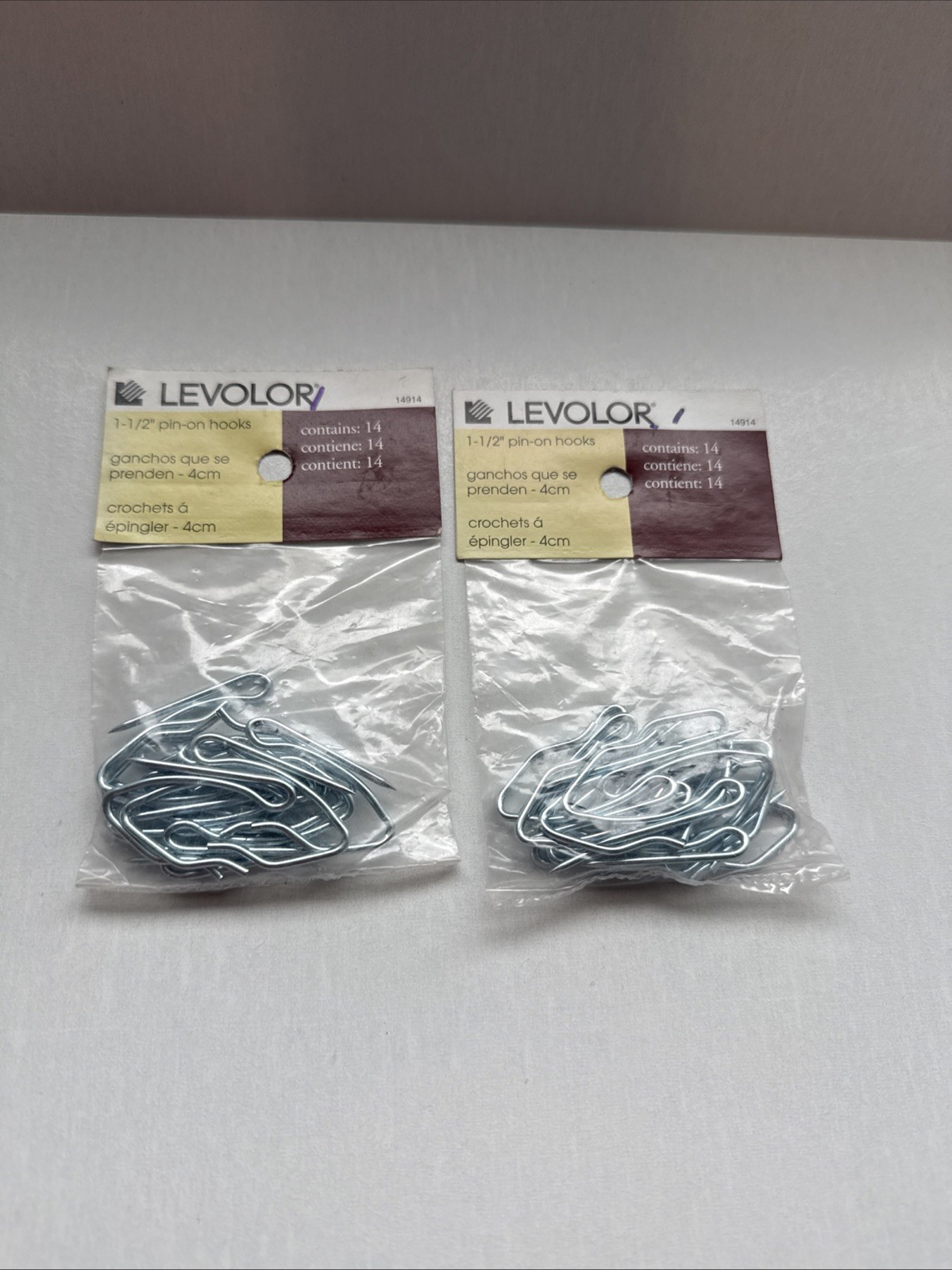 Levolor-Kirsch 1-1/2″ Pin-On Hooks 14914 Lot Of 2 -14 Count – 28 Pins Total