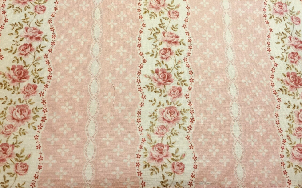Pink Roses Scallops Valances, Gift Idea, Home Decor,42″W x 14″L