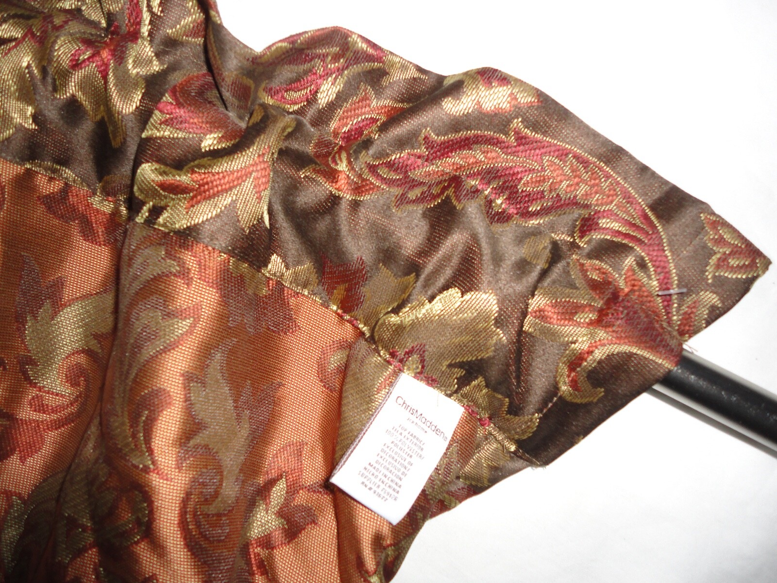 CHRIS MADDEN BROWN & RED GOLD LEAF PRINT (1) TUCK VALANCE 49 X 19 TASSELS