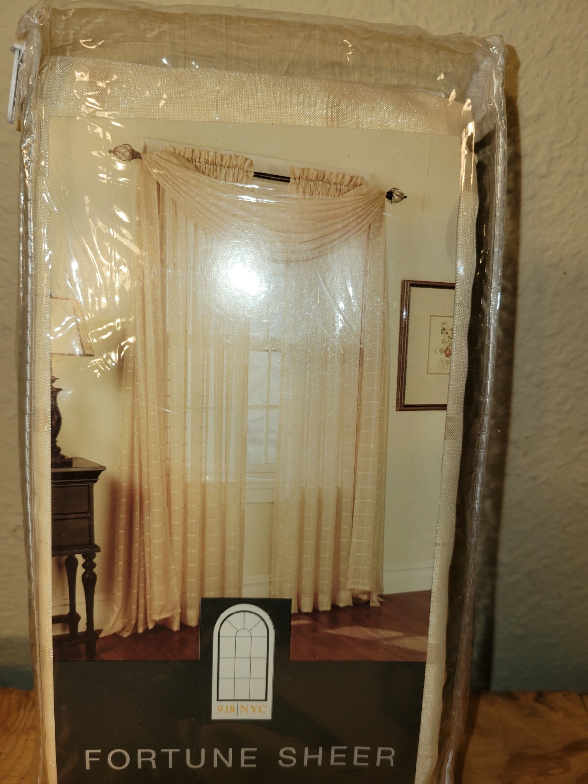 918 NYC Fortune One Panel Drape Curtain 54” X 84” – Ivory