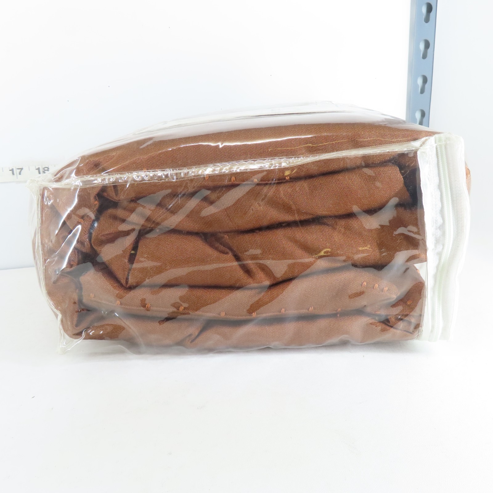 NEW – DOLCE 50″x108″ 1 LINED/INTERLINED ROD POCKET PANEL WITH BACK TABS CURTAIN