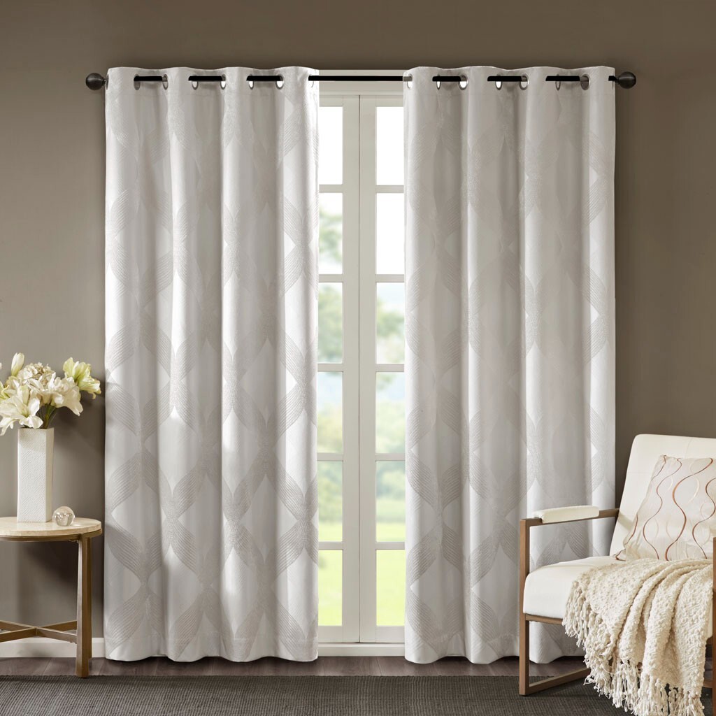 Sunsmart Bentley Ogee Knitted Jacquard Blackout Window Curtain Panel 50×84 Ivory