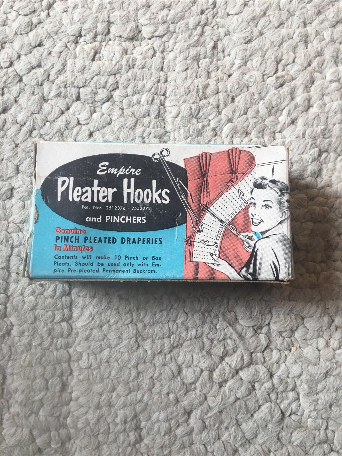 Vintage box of Empire slip-on pleater hooks and pinchers