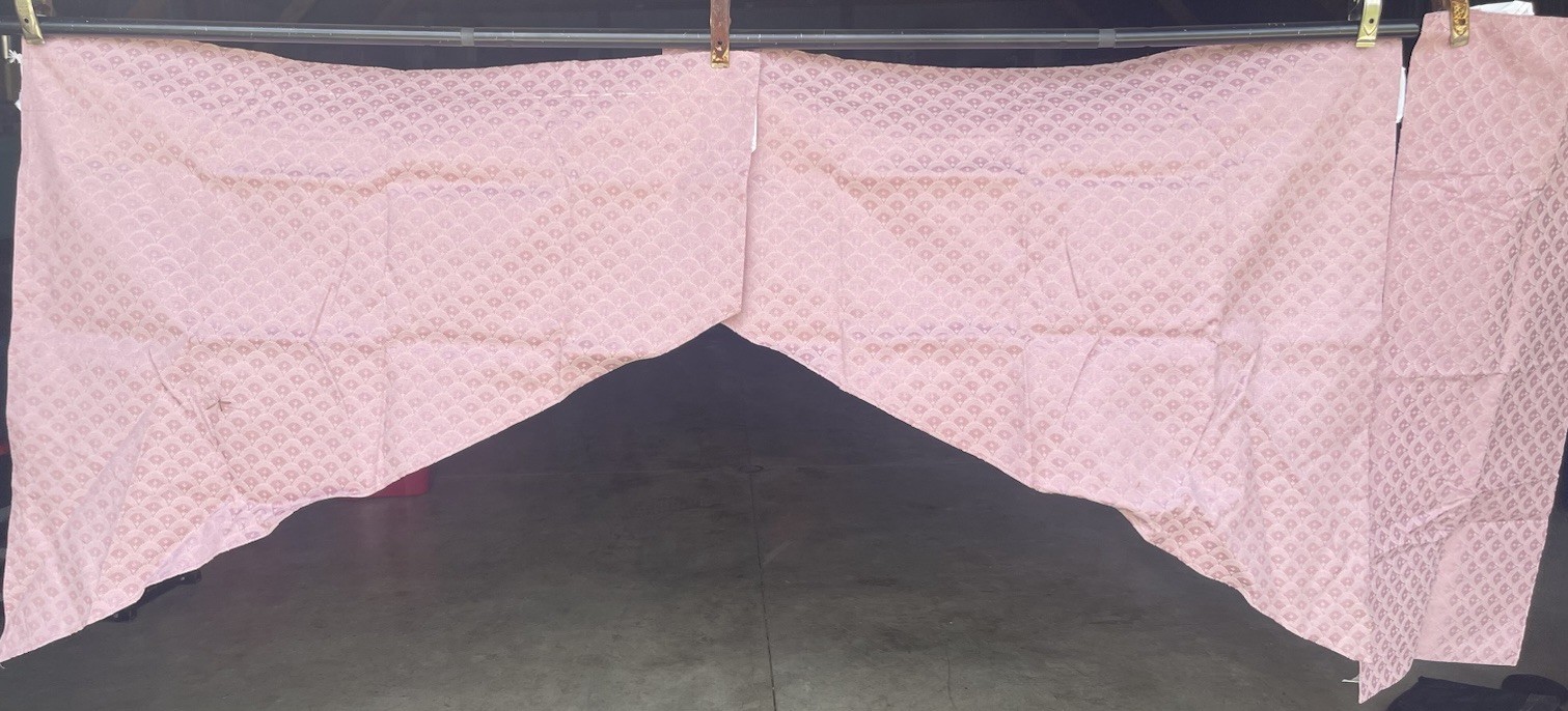 BURLINGTON LIGHT PINK CURTAIN SWAG VALANCE 84 X 37