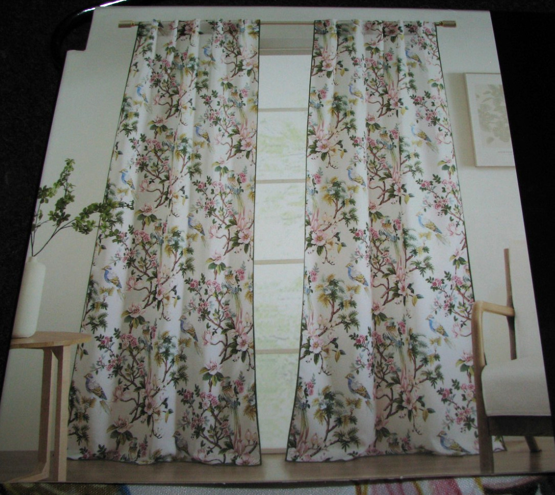 ENVOGUE “HOME” Window Curtains 2 Panels 37 x 84 /Birds, Flowers, Magnolias