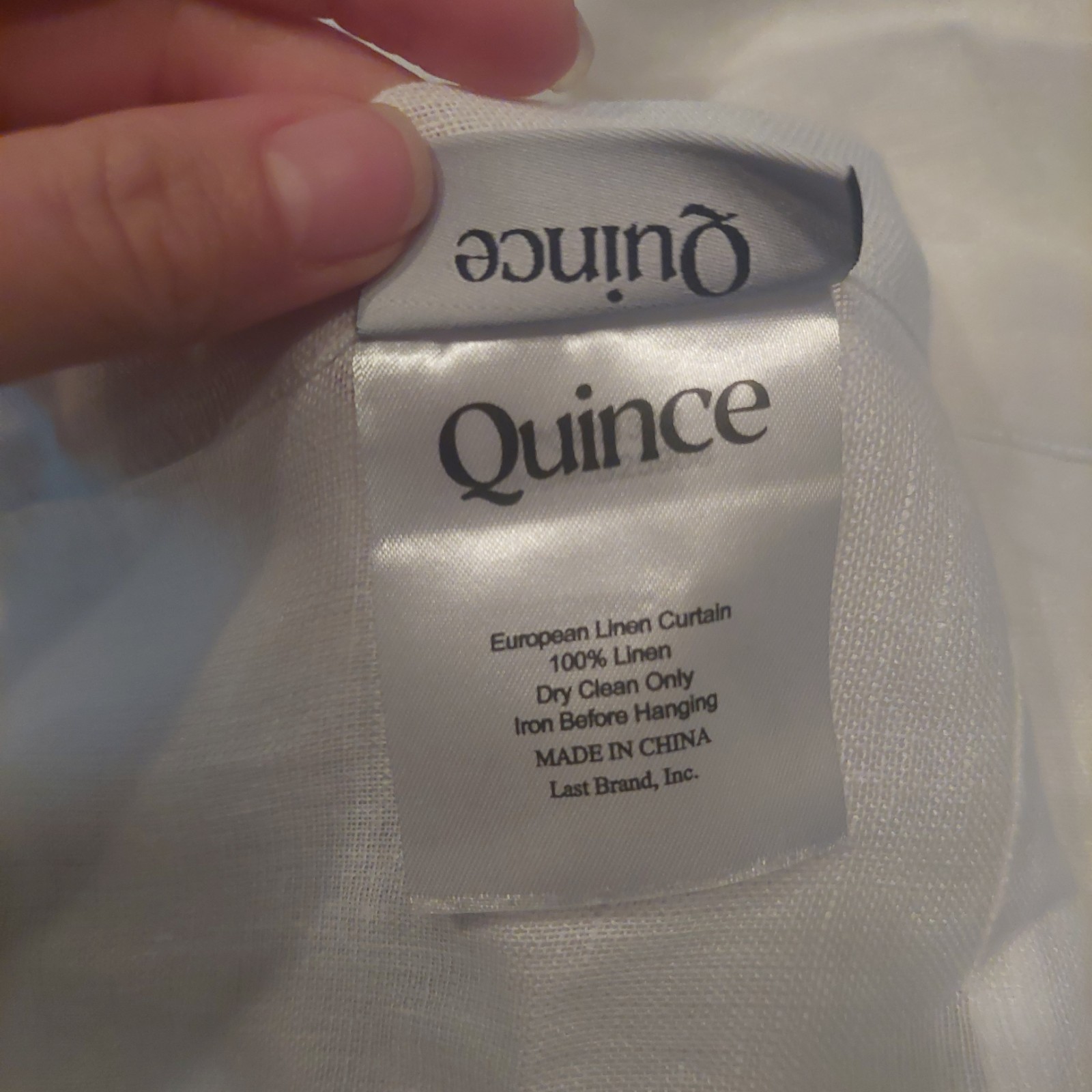 NWT! Quince 100% Linen White Sheer Curtains, 48″ x 84″- 2 Panels. (T11)