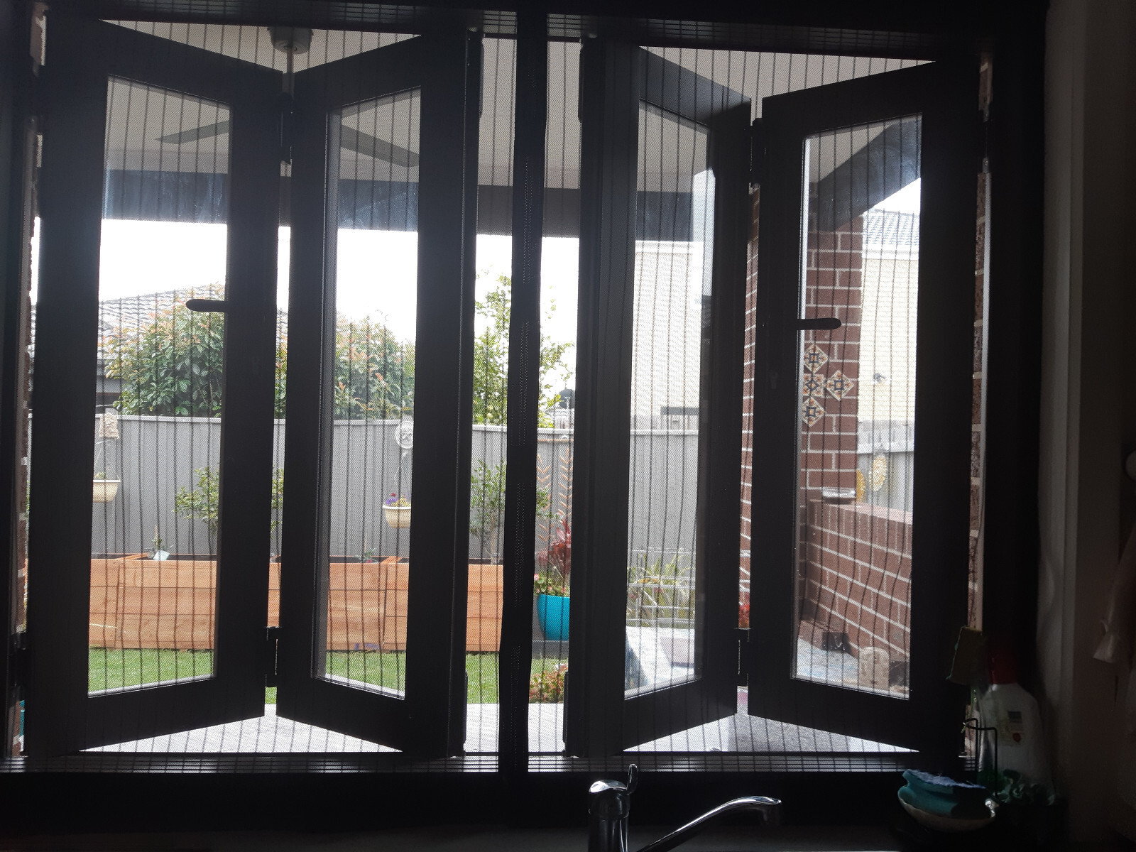 Bug Mesh Magnetic Insect Screens – 120cm wide x 250cm high Mosquito & Fly