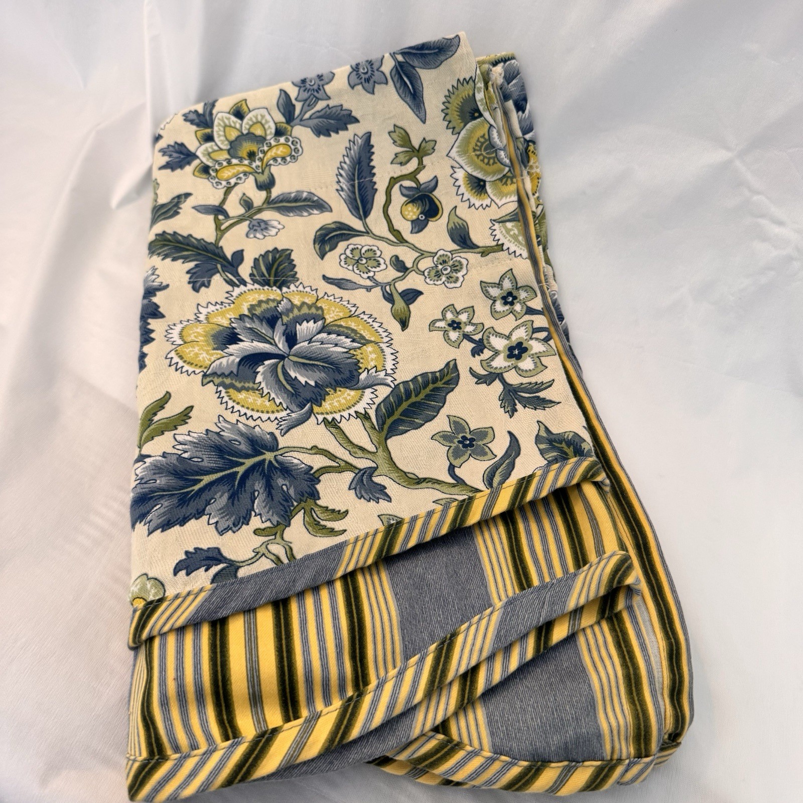 WAVERLY Valance Imperial Dress Porcelain Scallop 2-Layer Blue Floral Stripe 78”