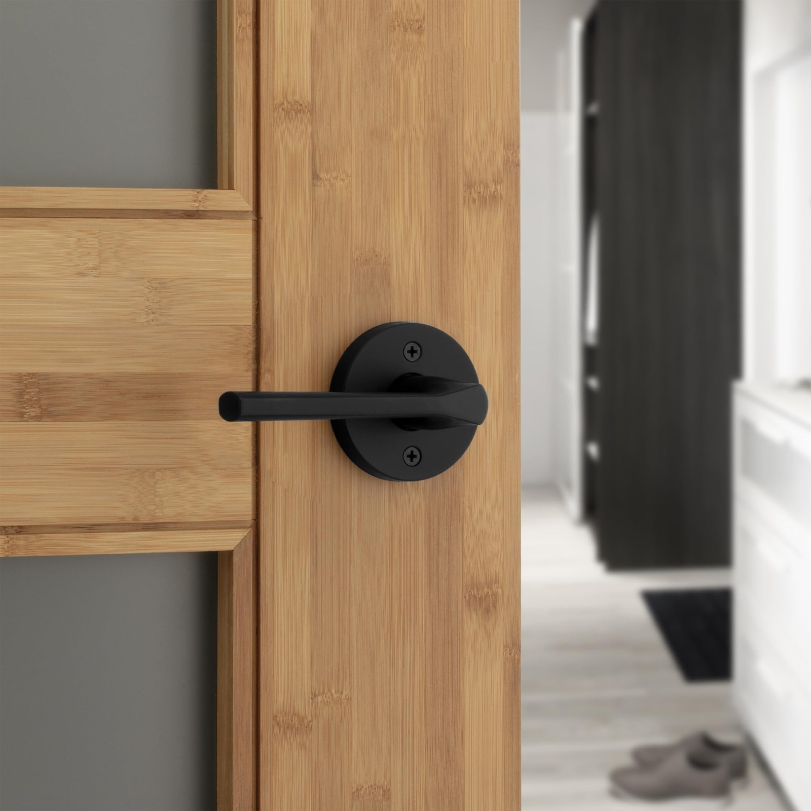 Kwikset Lisbon Interior Privacy Door Handle with Lock, Round Lever for Bathro…