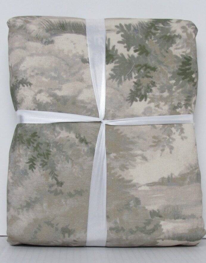 Pottery Barn Jardin Toile Light Filtering Curtain, 50″ X 108″ Green/Multi New