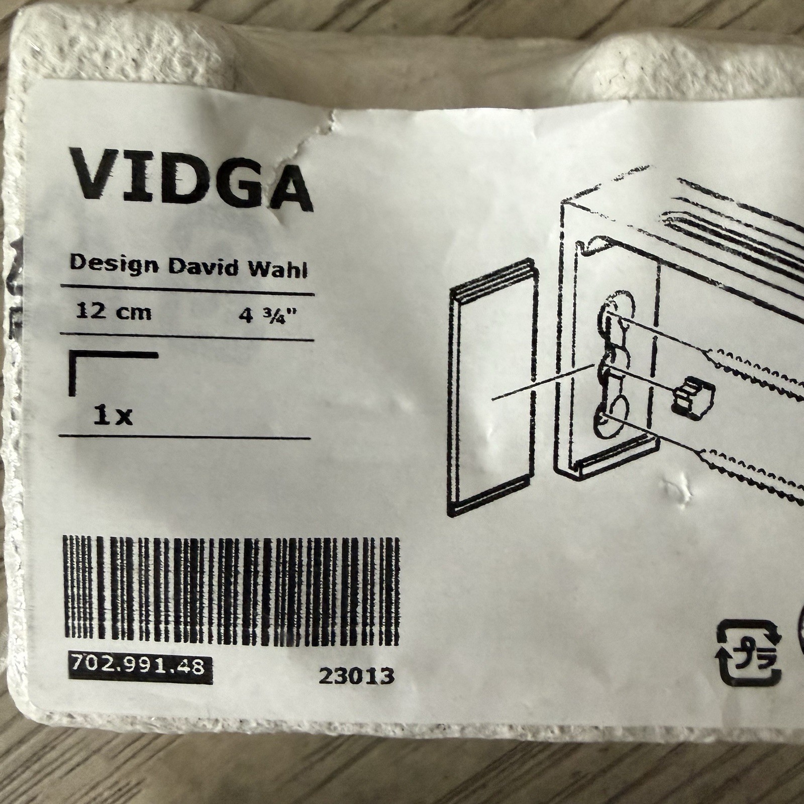 IKEA 2-Pack VIDGA Wall Bracket White 4 ¾” 702.991.48 NEW & Sealed