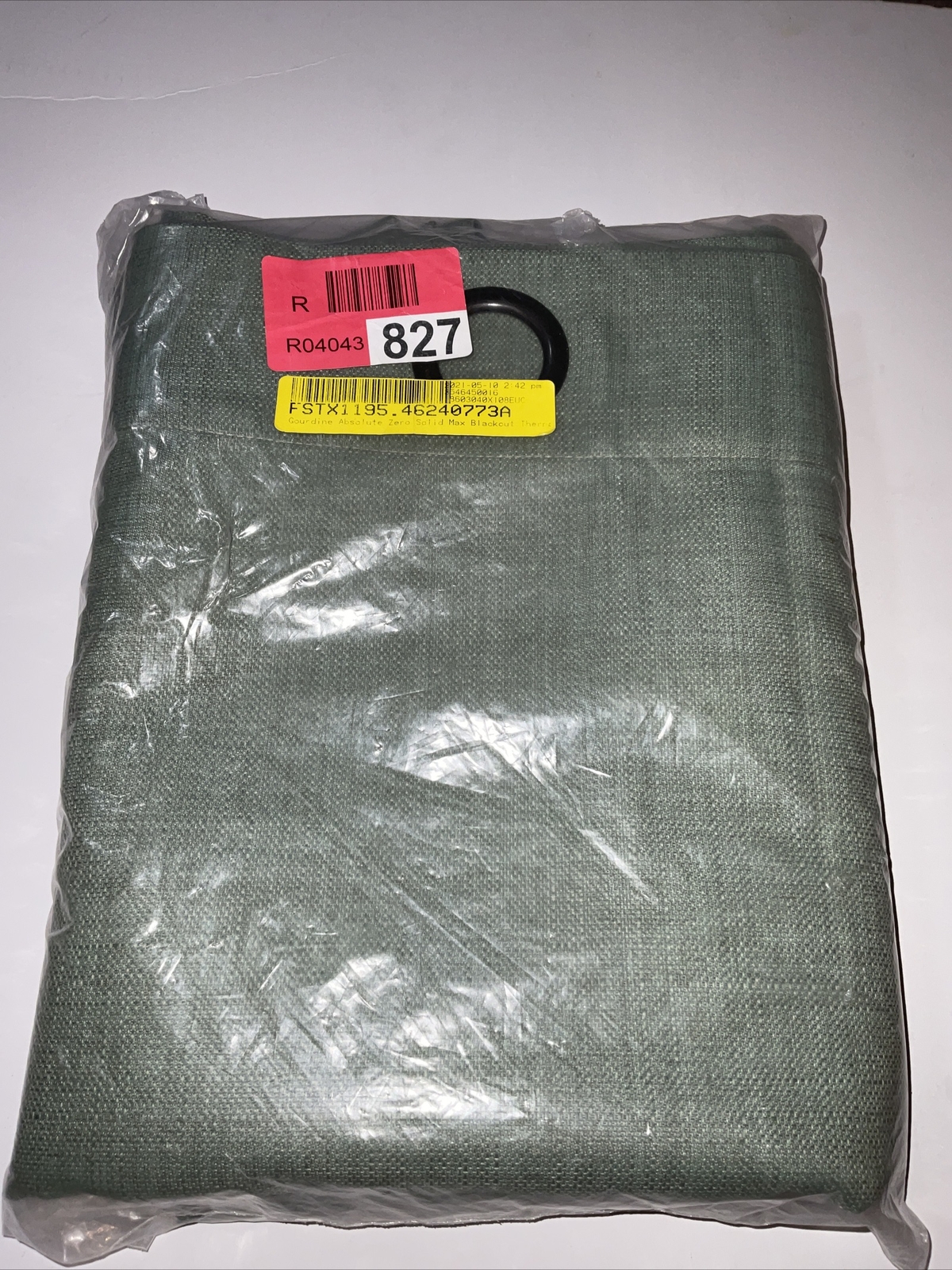 Gourdine Absolute Zero Solid Max Blackout Thermal Single Panel Eucalyptus 40×108