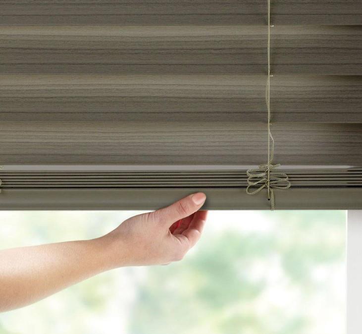Driftwood Gray Cordless Room Darkening 2.5″ Faux Wood Blind Window 18″W x 72″L