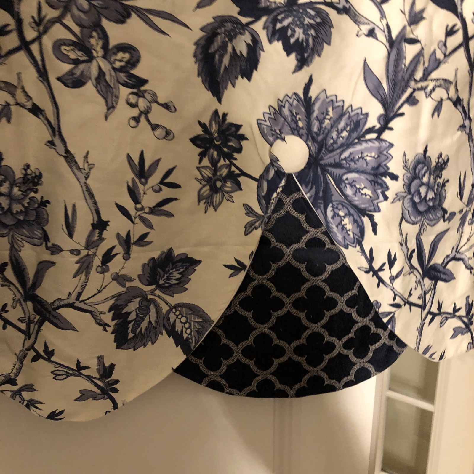 2Waverly Valance Layered Felicity Indigo Blue Flora Button Scalloped Lined 52×18
