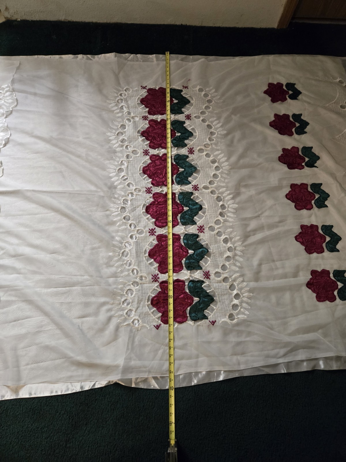 White, red, and green embroidered flower lace window curtain 60×84+18″. 2…