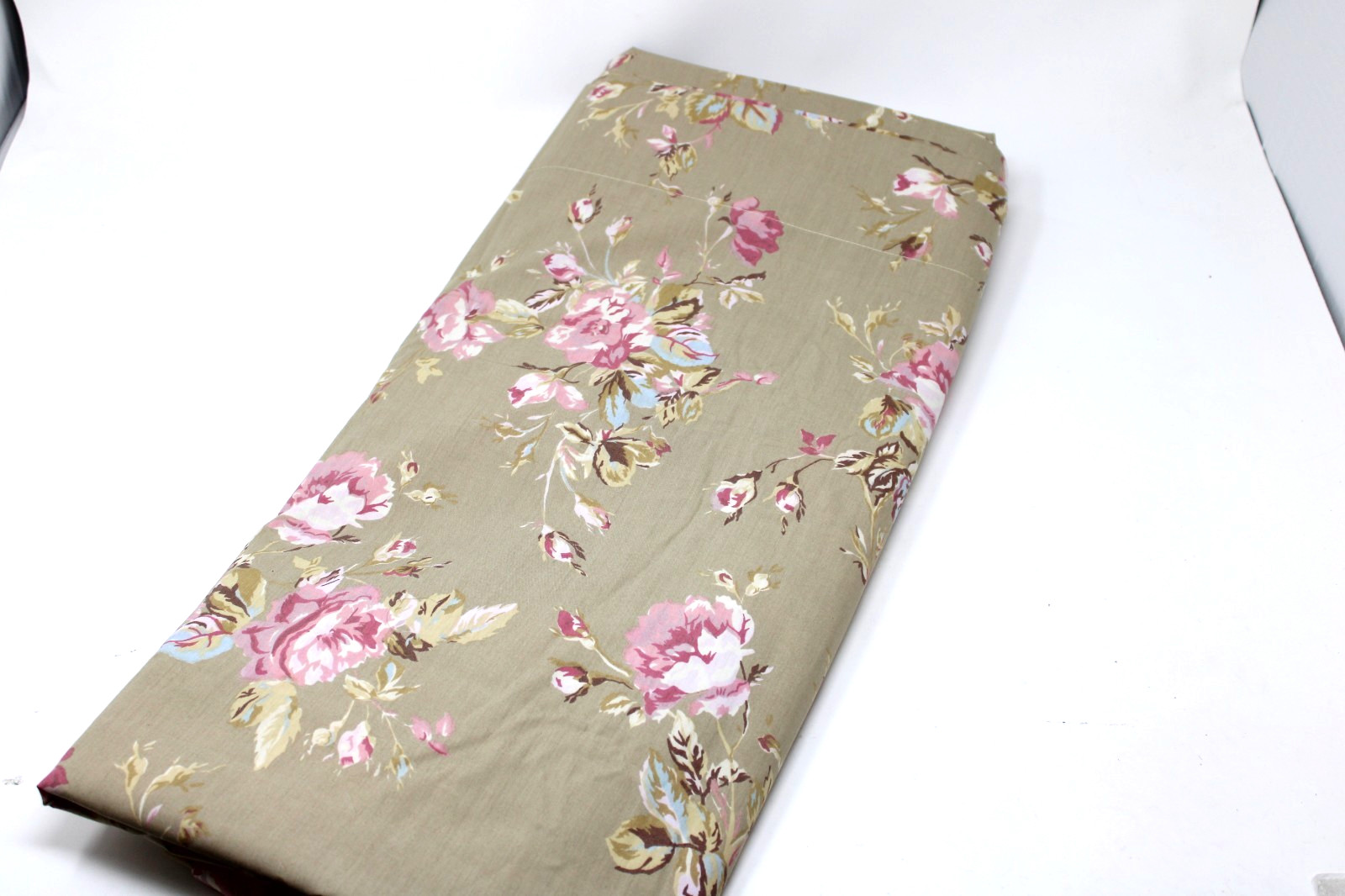 Simply Shabby Chic Floral Castle Mocha Curtain Panels Set of 2 Roses 54x 84″ Rod