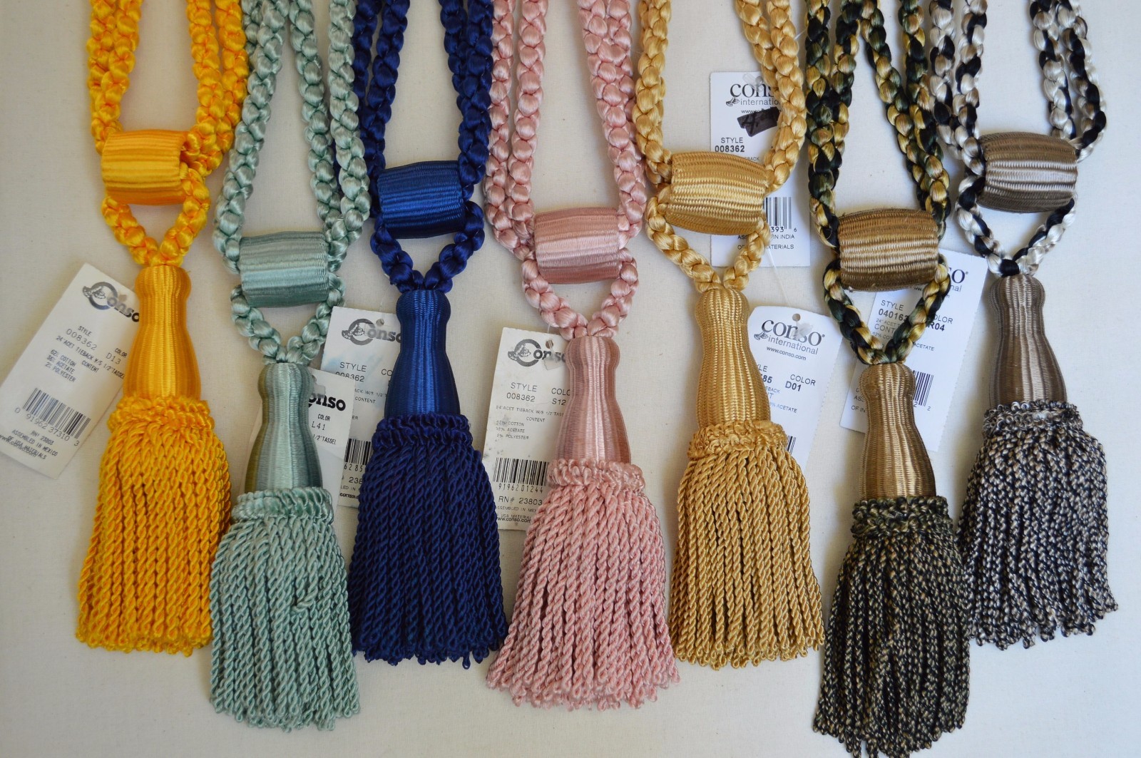 Curtain & Chair Tie Back- 24″spread w/ 5.5″ tassel 12 bright colors!
