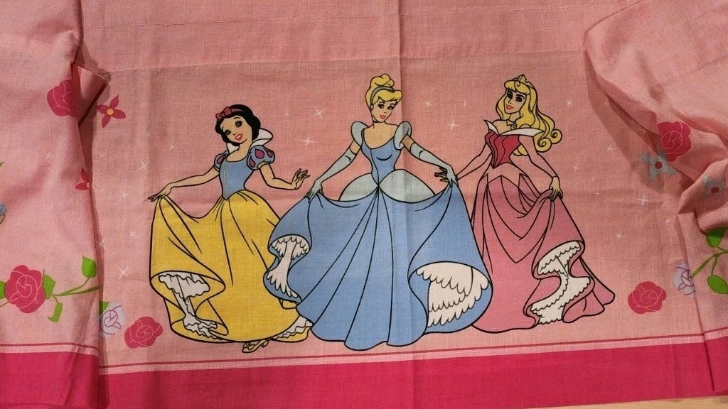Disney Princess Valance Snow White Cinderella Sleeping Beauty 83″ X 17″