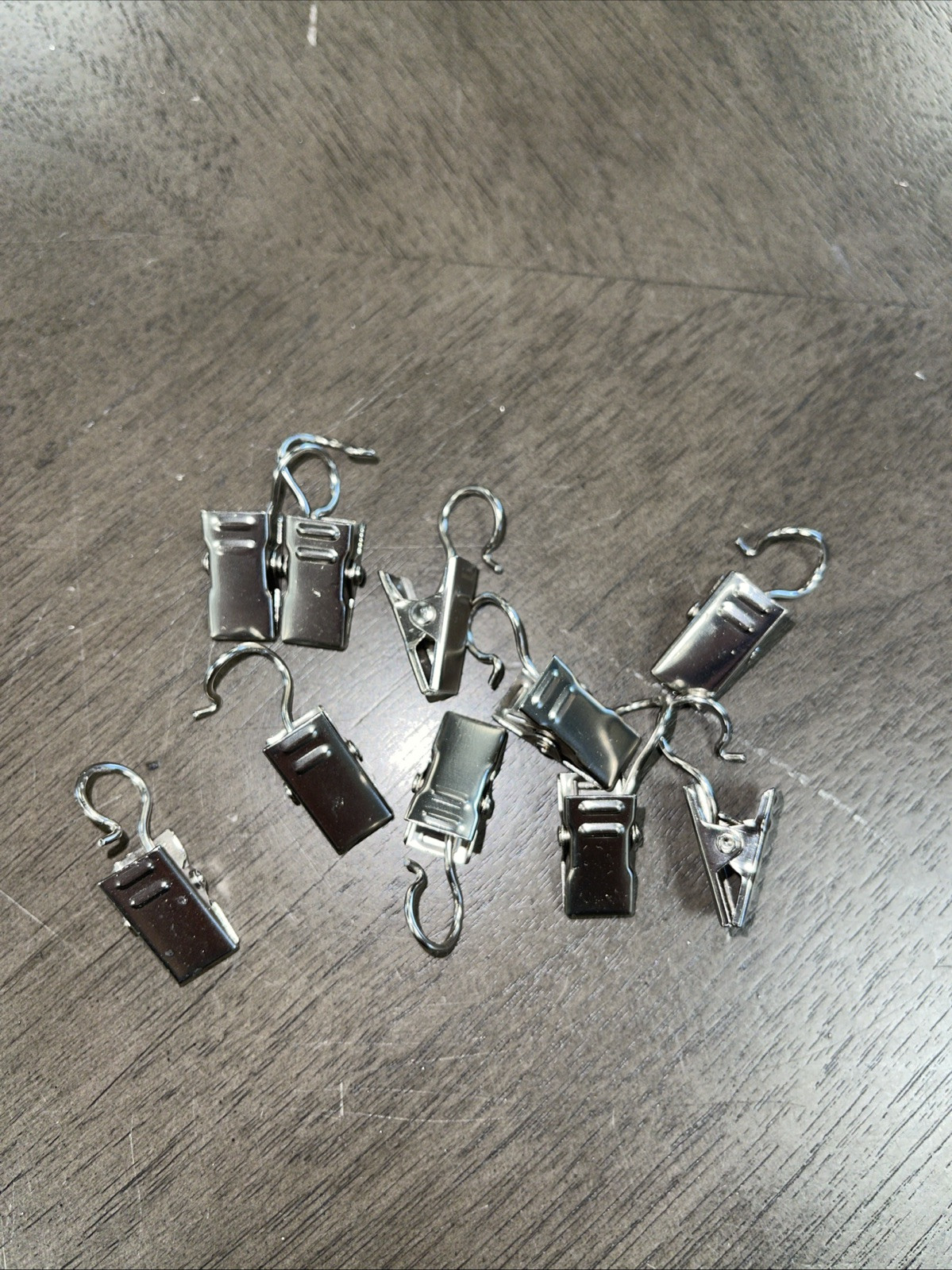 Lot of 10 Metal Alligator Curtain Clips Hooks Silver