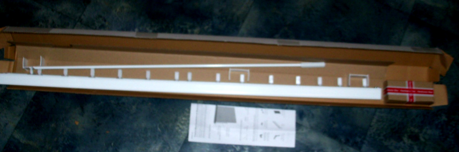 DESIGNER’S TOUCH 289289 VERTICAL BLIND STEEL HEADRAIL WITH WAND, WHITE, 43″ NEW
