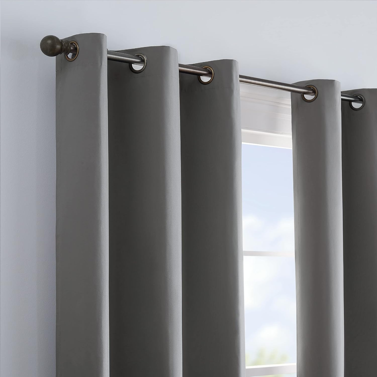 Microfiber Total Privacy Blackout Thermal Grommet Window Curtain for Bedroom (1