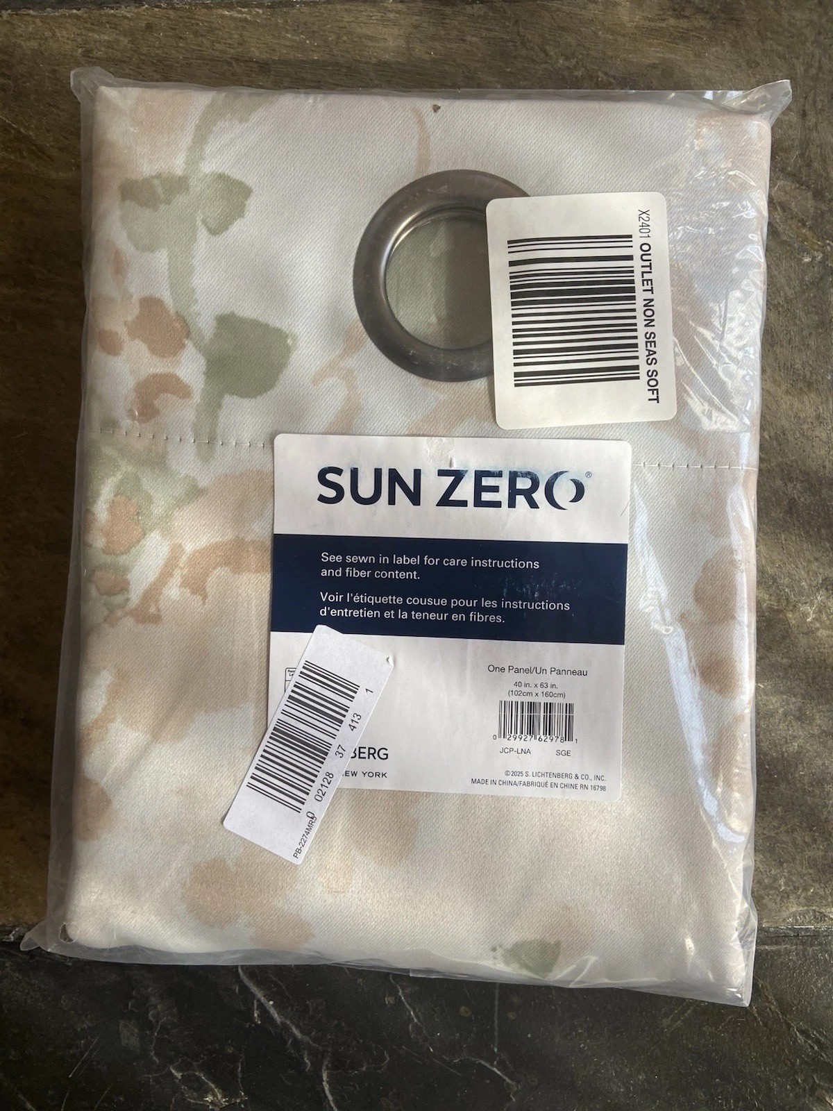 40×63 Single Panel, By Sunzero, SGE