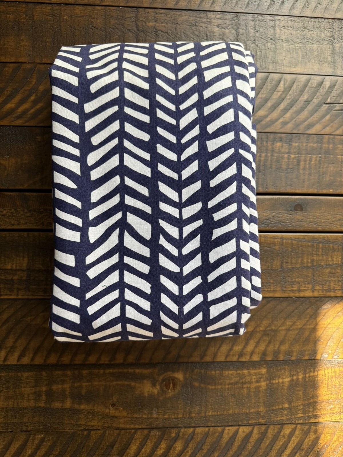 Pottery Barn Kids 1 Broken Arrow Printed Blackout Curtain Drape Navy 44×96”