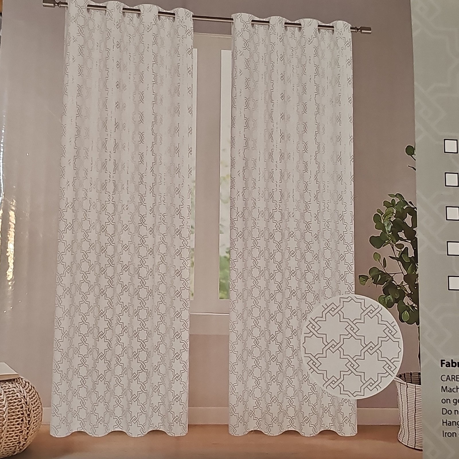 Glory Home Design Rosetta Blackout Grommet Panel 54x84in White Silver