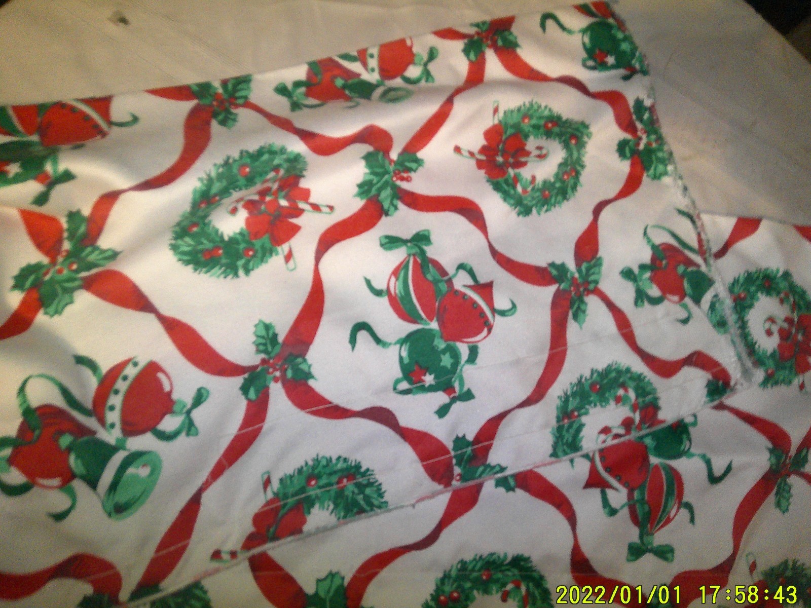 VINTAGE HANDMADE CHRISTMAS THEME CURTAIN SHAM WREATH ORNAMENTS THEME