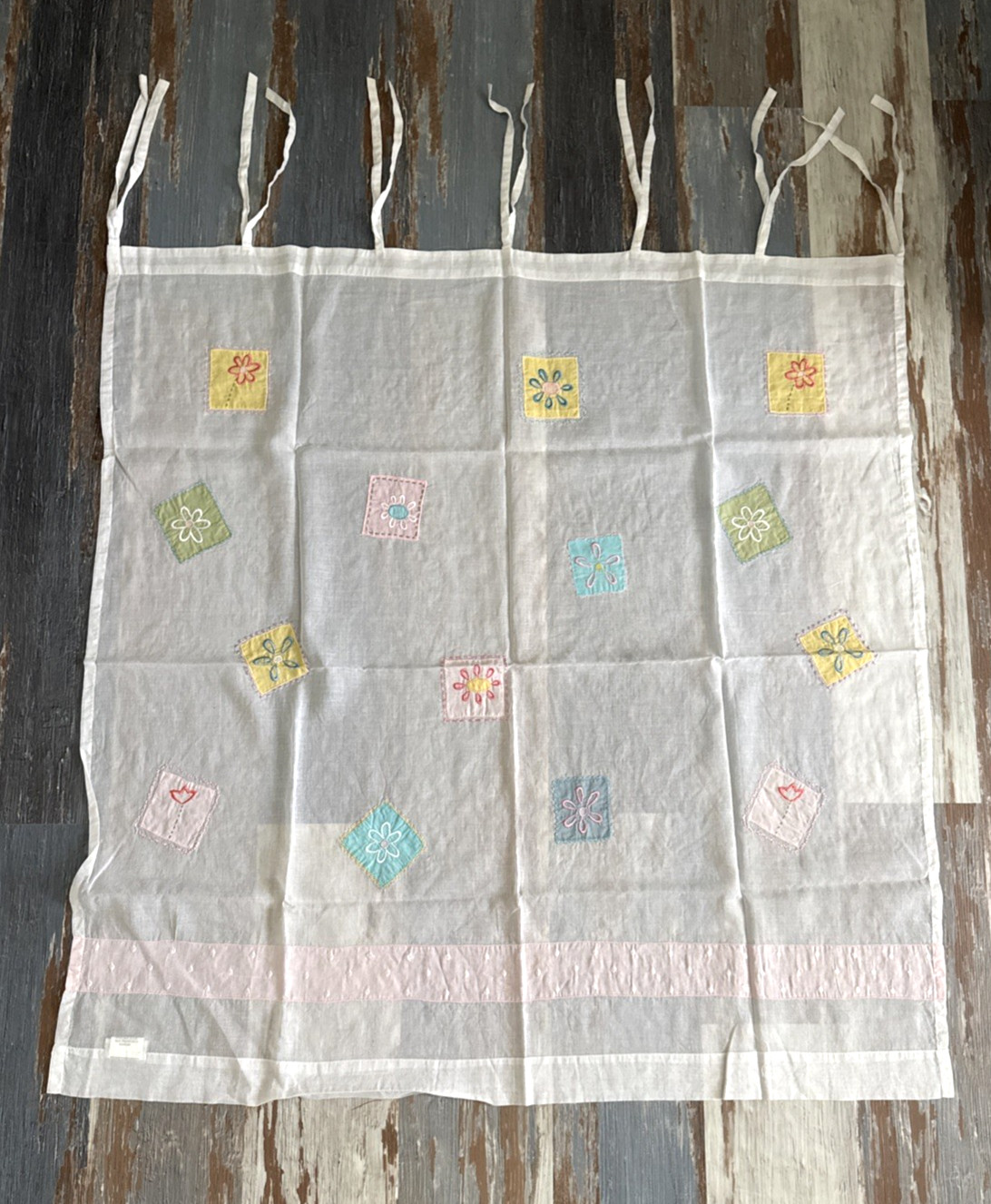 Pottery Barn Kids Sheer Tie Curtain Drape Panel White Pink Patchwork Floral 43″