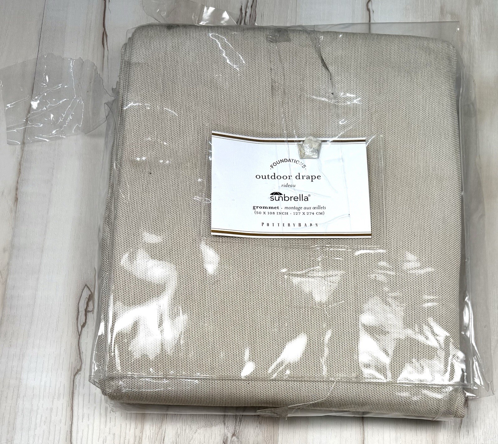 POTTERY BARN Sunbrella Solid Outdoor Grommet Drape Curtain Panel Tan 50×108 NIP
