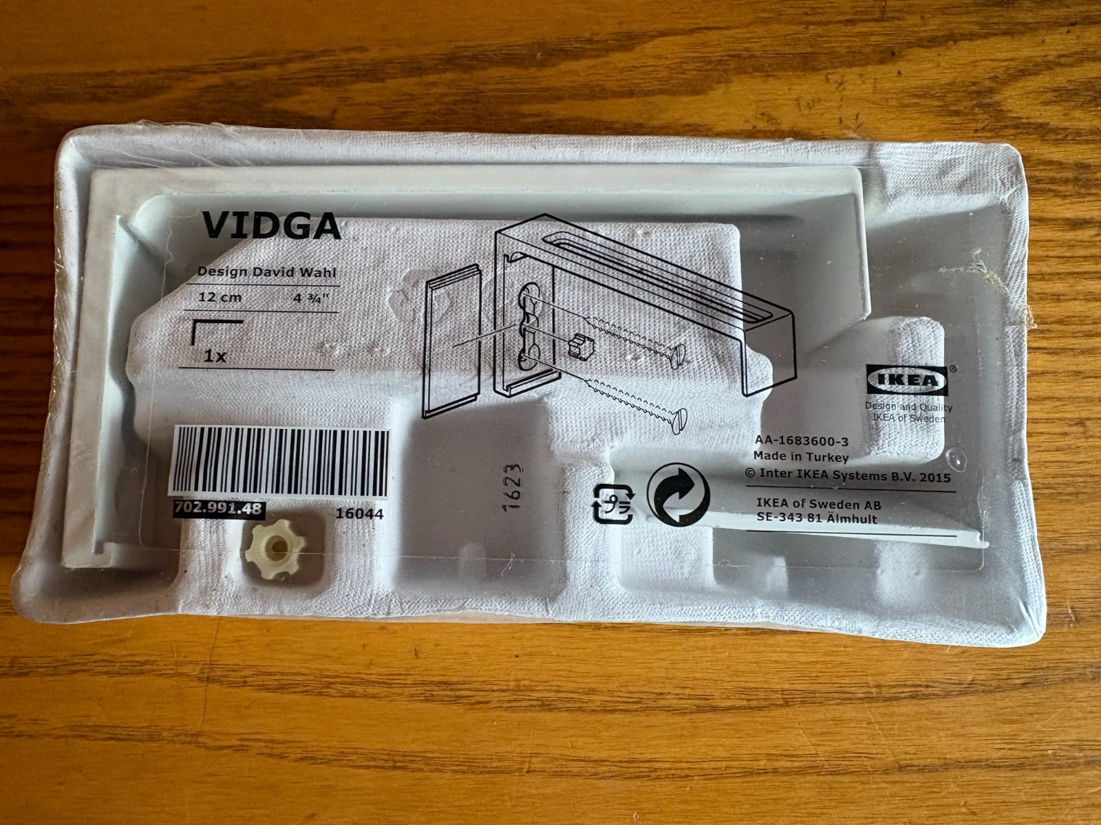 New Sealed IKEA Vidga White 12cm 4 3/4″ Curtain Wall Bracket 702.991.48