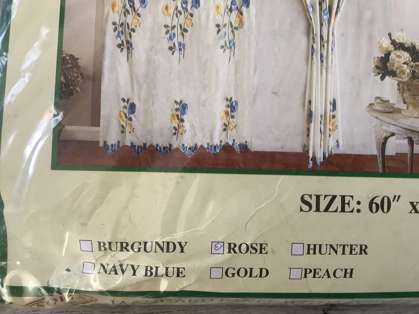 RT Designer Collection Jacquard Panel Embroidered With Flowers 60×90