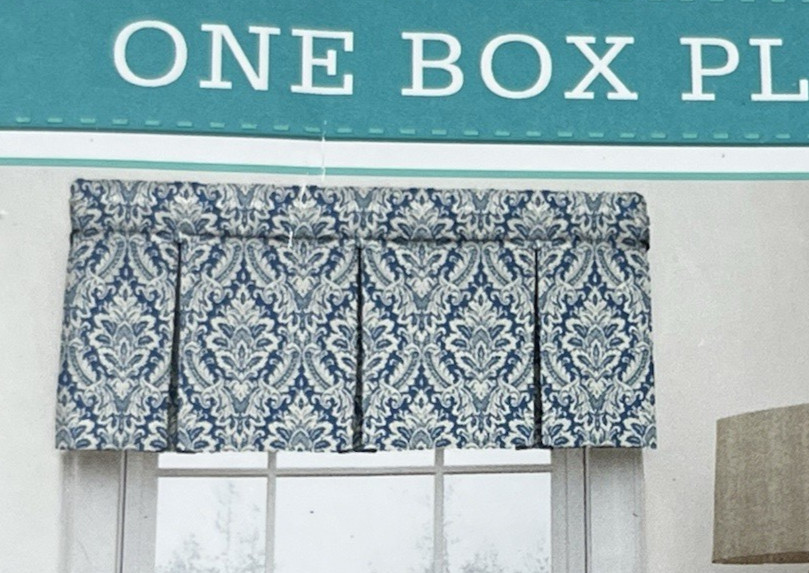 WAVERLY DONNINGTON BOX PLEAT ROD POCKET VALANCE, Cornflower Blue, 52″ X 18″ NWT